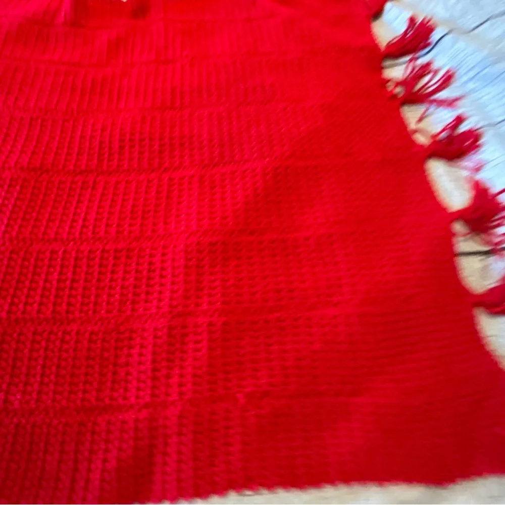 Handmade Bright‎ Red Throw Blanket with Tassels